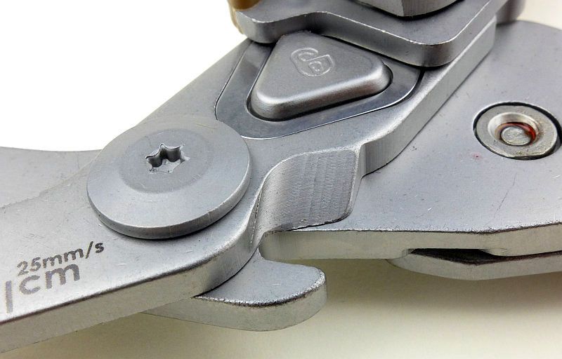 Review Leatherman Raptor Folding Shears/MultiTool